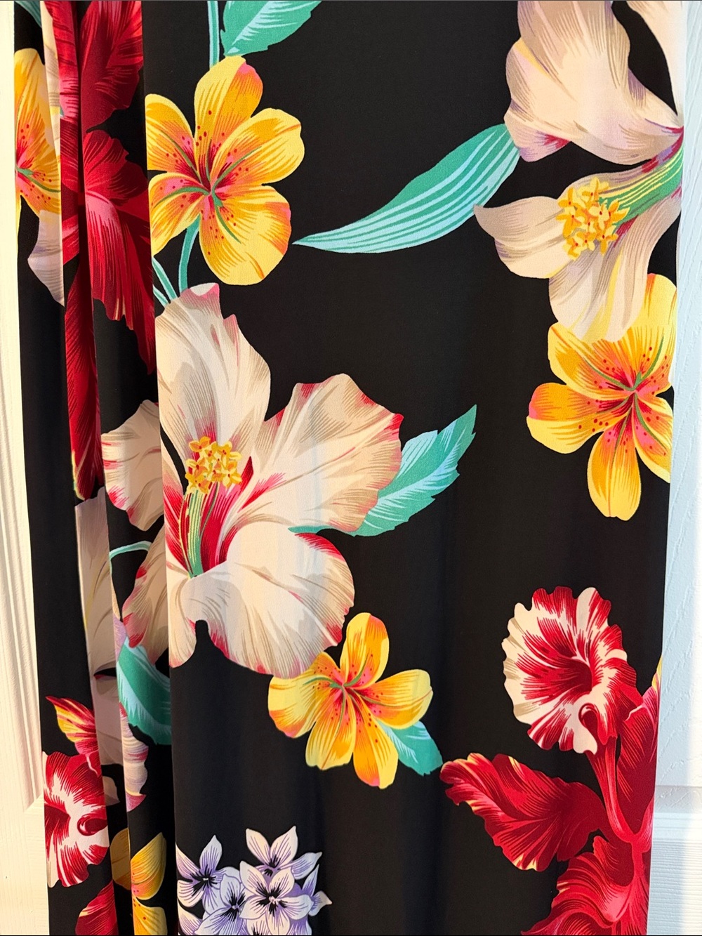 Attitudes by Renee Black Floral Maxi with Tropical Blooms plus size 1x Resort - Picture 3 of 7